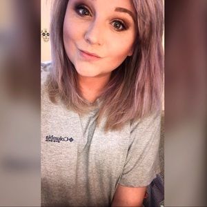 Meet your Posher, Lindsey